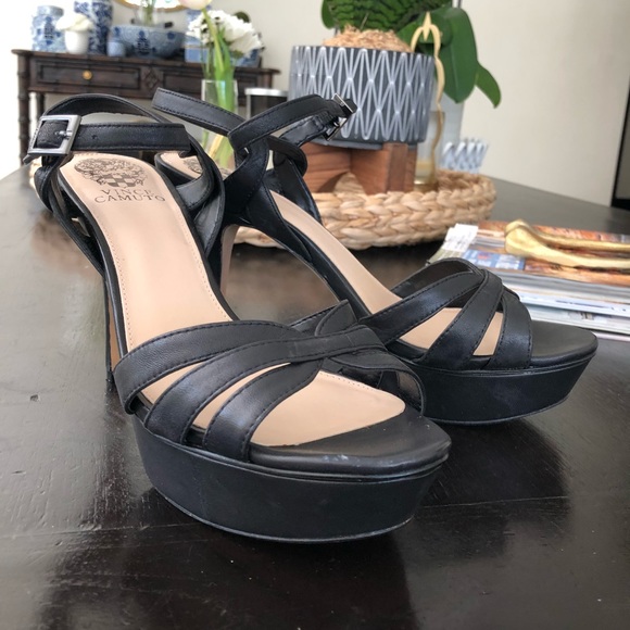 Vince Camuto platform stiletto - Picture 2 of 6